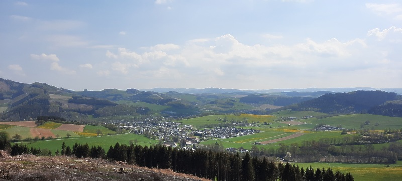 Blick vom Beerenberg zurück auf Wenholthausen